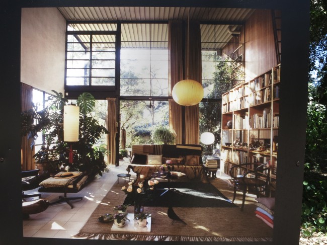 Eames_House_Interior.jpg